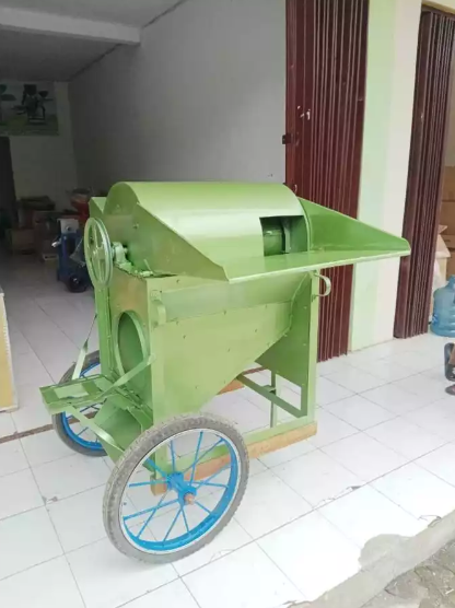Spesifikasi Mesin Perontok Padi